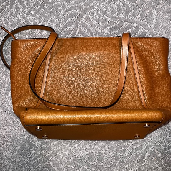 Michael Kors Chestnut Leather Shoulder Tote - Picture 4 of 13